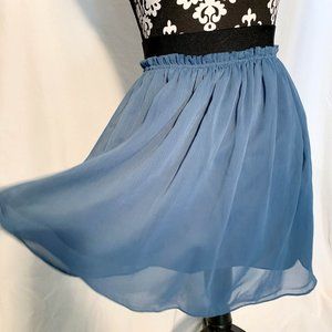 Talula (Aritzia) skirt - xs - like new